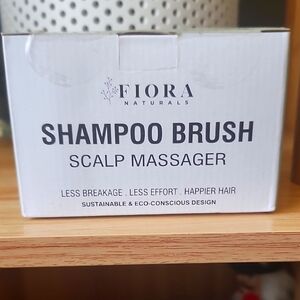Fiora Naturals Shampoo Brush Scalp Massager